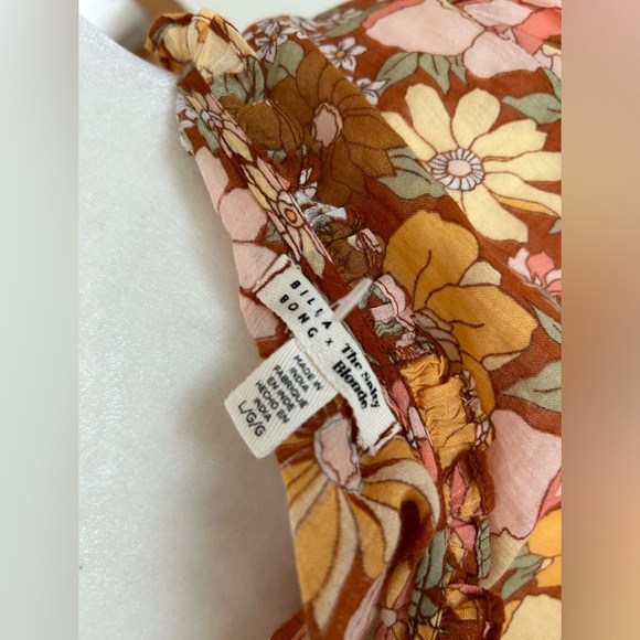 Billabong x The Salty Blonde Float On Long Sleeve Tie Front Crop Top Large - Picture 7 of 13